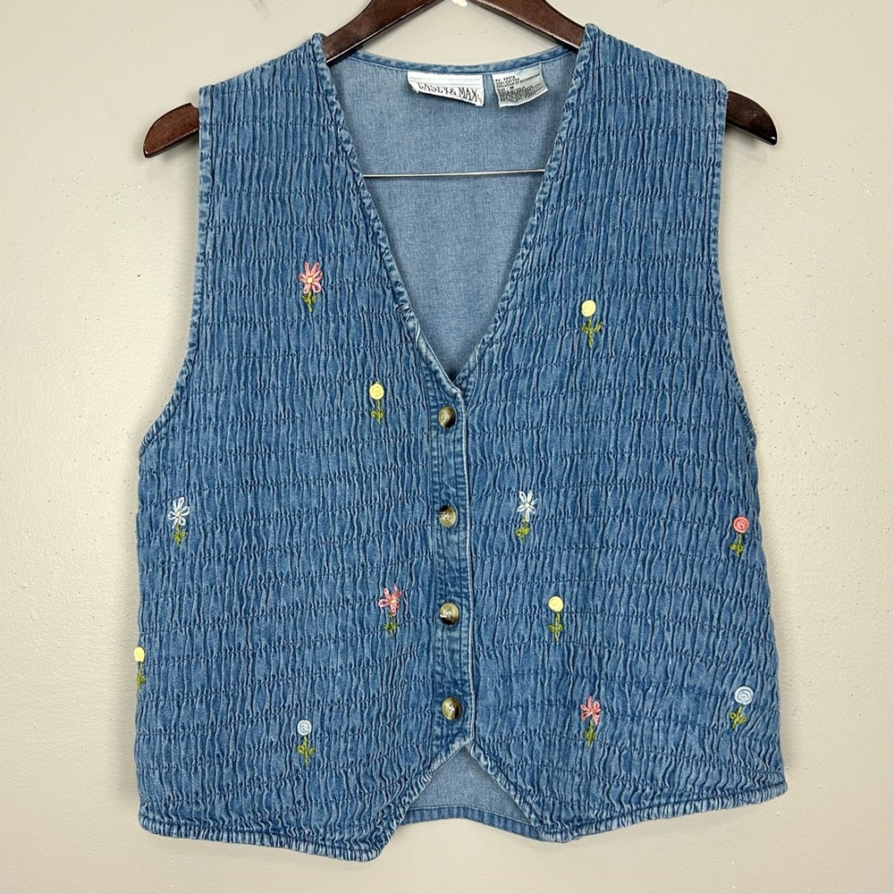 Vintage Embroidered Denim Vest Top Women’s Size M Smocked Boho 80’s 100% Cotton - Picture 1 of 6